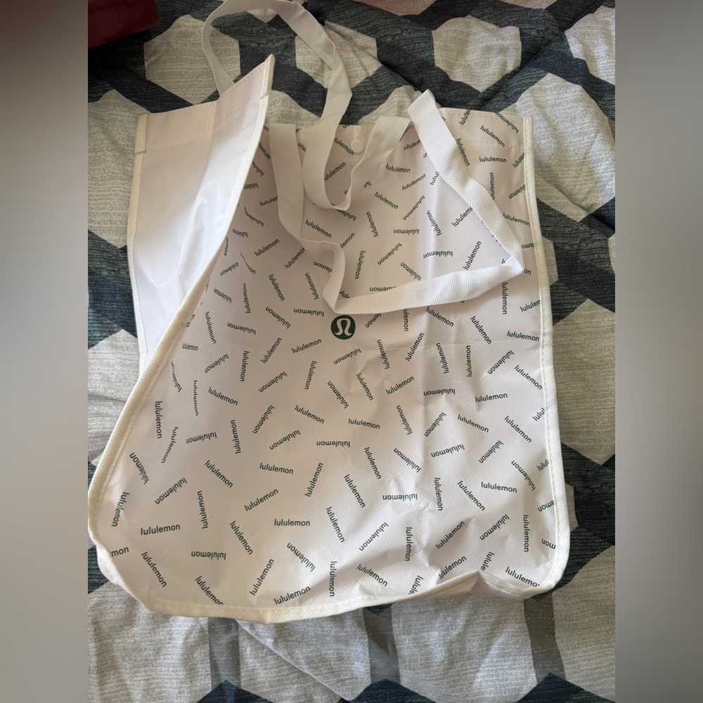 lululemon large bag